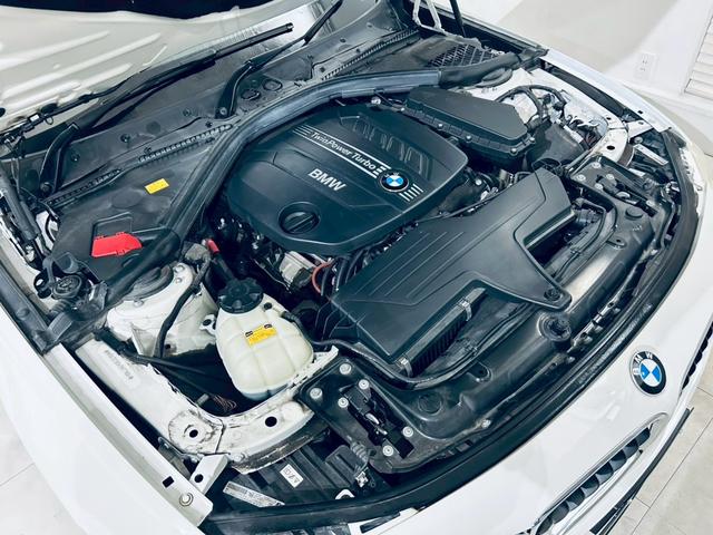 ３シリーズ ３２０ｄブルーパフォーマンス　Ｍスポーツ　ディーゼル／Ｈａｍａｎ　Ｋａｒｄｏｎ／カーボン調フロントエアロ／カーボン調リアスポ／Ｍパフォーマンステールランプ／Ｍパフォーマンス　サイドエアロ／Ｂカメラ／レーダー探知機／Ｂｌｕｅｔｏｏｔｈ／ＥＴＣ（3枚目）