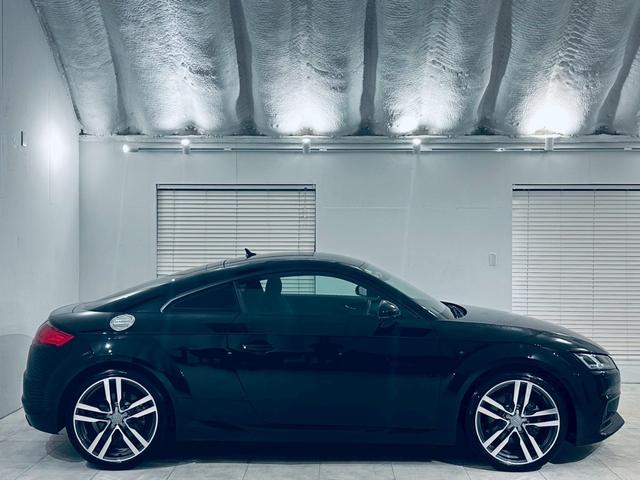 ＴＴクーペ ４０ＴＦＳＩ　新車保障継承／１オナ／シートヒーター／クルコン／ＡＡＣ／ドラレコ／バックモニター／１９インチＡＷ／オートライト／ＥＴＣ／レインセンサー／レーンキープアシスト／可変リアスポ／シーケンシャルウィンカー（6枚目）