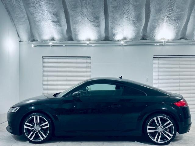 ＴＴクーペ ４０ＴＦＳＩ　新車保障継承／１オナ／シートヒーター／クルコン／ＡＡＣ／ドラレコ／バックモニター／１９インチＡＷ／オートライト／ＥＴＣ／レインセンサー／レーンキープアシスト／可変リアスポ／シーケンシャルウィンカー（10枚目）