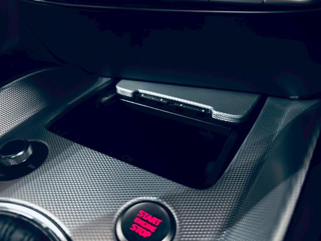 ＴＴクーペ ４０ＴＦＳＩ　新車保障継承／１オナ／シートヒーター／クルコン／ＡＡＣ／ドラレコ／バックモニター／１９インチＡＷ／オートライト／ＥＴＣ／レインセンサー／レーンキープアシスト／可変リアスポ／シーケンシャルウィンカー（49枚目）