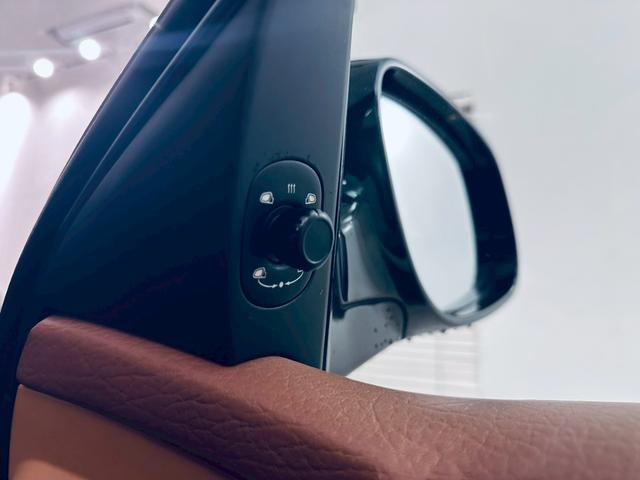 カイエン ベースグレード　サンルーフ／ベージュ内装／シートヒーター／パワーシート／ＥＴＣ／ドラレコ／スペアキー／純正１８インチＡＷ／フォグランプ／バックモニター／ＣＡＲＲＯＺＺＥＲＩＡナビ／Ｂｌｕｅｔｏｏｔｈ接続／ＭＴモード付（30枚目）