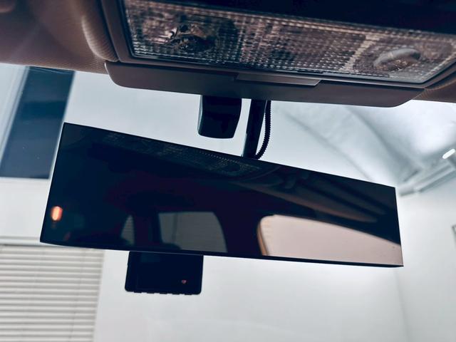 カイエン ベースグレード　サンルーフ／ベージュ内装／シートヒーター／パワーシート／ＥＴＣ／ドラレコ／スペアキー／純正１８インチＡＷ／フォグランプ／バックモニター／ＣＡＲＲＯＺＺＥＲＩＡナビ／Ｂｌｕｅｔｏｏｔｈ接続／ＭＴモード付（35枚目）