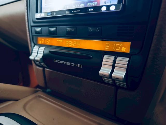 カイエン ベースグレード　サンルーフ／ベージュ内装／シートヒーター／パワーシート／ＥＴＣ／ドラレコ／スペアキー／純正１８インチＡＷ／フォグランプ／バックモニター／ＣＡＲＲＯＺＺＥＲＩＡナビ／Ｂｌｕｅｔｏｏｔｈ接続／ＭＴモード付（46枚目）