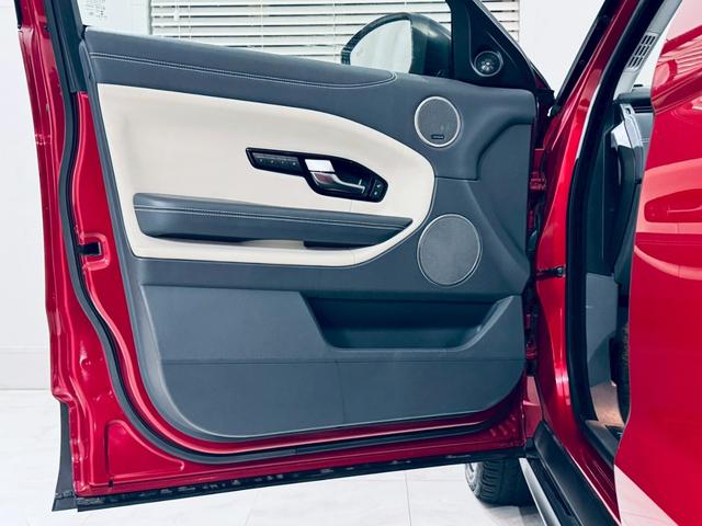 レンジローバーイヴォーク ＨＳＥダイナミック　ブラックデザインパック／アドバンスドドライバーアシスタンス／アイボリー・ルナコンビレザー／パノラマルーフ／シートヒーター・ベンチレーション／レーンデパーチャーワーニング／ＡＣＣ／３６０°モニター（16枚目）