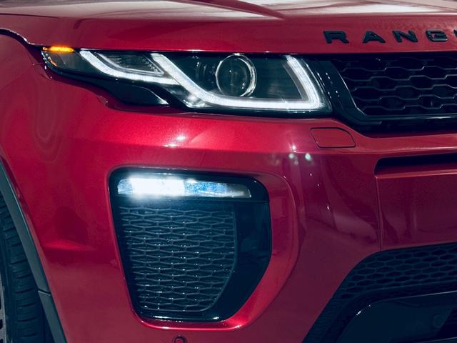 レンジローバーイヴォーク ＨＳＥダイナミック　ブラックデザインパック／アドバンスドドライバーアシスタンス／アイボリー・ルナコンビレザー／パノラマルーフ／シートヒーター・ベンチレーション／レーンデパーチャーワーニング／ＡＣＣ／３６０°モニター（33枚目）