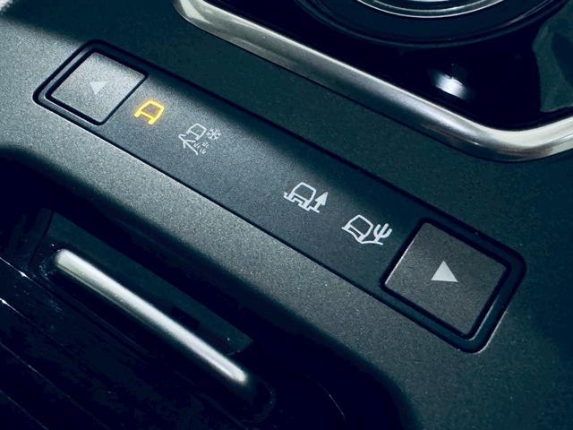 レンジローバーイヴォーク ＨＳＥダイナミック　ブラックデザインパック／アドバンスドドライバーアシスタンス／アイボリー・ルナコンビレザー／パノラマルーフ／シートヒーター・ベンチレーション／レーンデパーチャーワーニング／ＡＣＣ／３６０°モニター（64枚目）