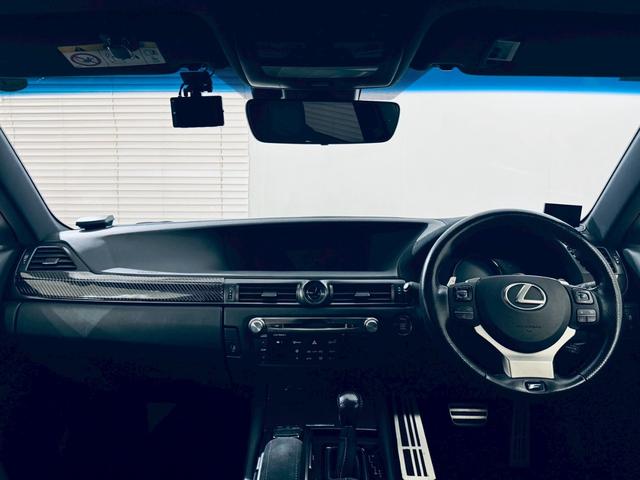 ＧＳ Ｆ ベースグレード　最終型／ＴＯＭ’Ｓフルエアロ／ＴＯＭ’Ｓフルチタンマフラー・中間ワンオフ／ＴＥＩＮ車高調／ＷＯＲＫグノーシス／カーボンインテリア／セミアニリン本革／寒冷地／パワートランク／フロアマット／サイドバイザー（2枚目）