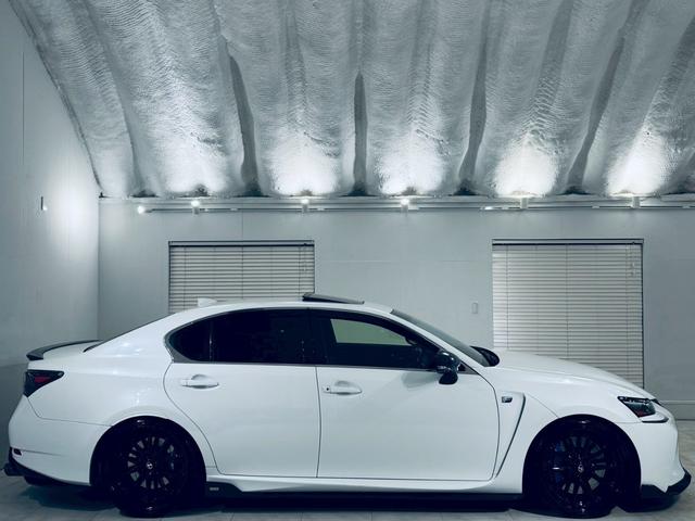 ＧＳ Ｆ ベースグレード　最終型／ＴＯＭ’Ｓフルエアロ／ＴＯＭ’Ｓフルチタンマフラー・中間ワンオフ／ＴＥＩＮ車高調／ＷＯＲＫグノーシス／カーボンインテリア／セミアニリン本革／寒冷地／パワートランク／フロアマット／サイドバイザー（7枚目）