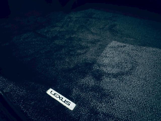 ＧＳ Ｆ ベースグレード　最終型／ＴＯＭ’Ｓフルエアロ／ＴＯＭ’Ｓフルチタンマフラー・中間ワンオフ／ＴＥＩＮ車高調／ＷＯＲＫグノーシス／カーボンインテリア／セミアニリン本革／寒冷地／パワートランク／フロアマット／サイドバイザー（73枚目）