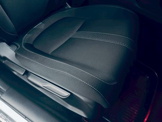 シビック 大阪JDM車高調/ 無限ブレーキホース/無限ローター/CUSCO パワーブレース センター/HKS エアクリーナー/APEXI マフラー/無限クイックシフター/社外ナビ(13枚目)