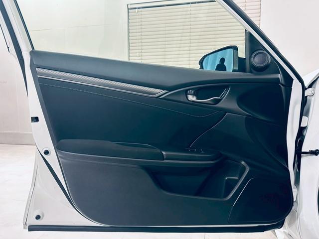 シビック 大阪JDM車高調/ 無限ブレーキホース/無限ローター/CUSCO パワーブレース センター/HKS エアクリーナー/APEXI マフラー/無限クイックシフター/社外ナビ(18枚目)