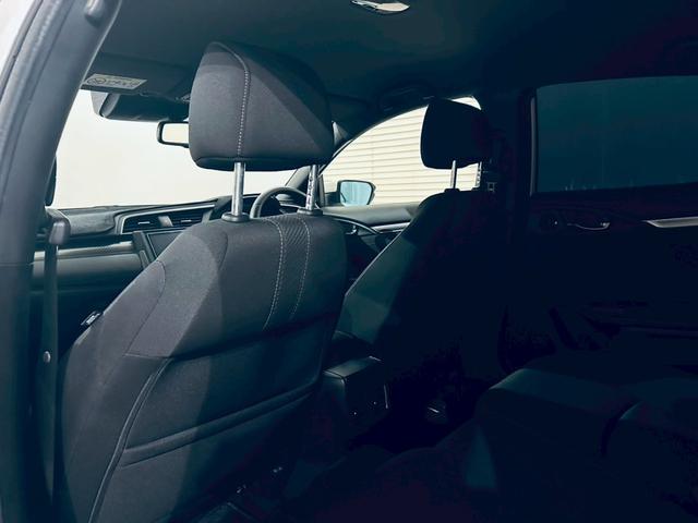 シビック 大阪JDM車高調/ 無限ブレーキホース/無限ローター/CUSCO パワーブレース センター/HKS エアクリーナー/APEXI マフラー/無限クイックシフター/社外ナビ(23枚目)