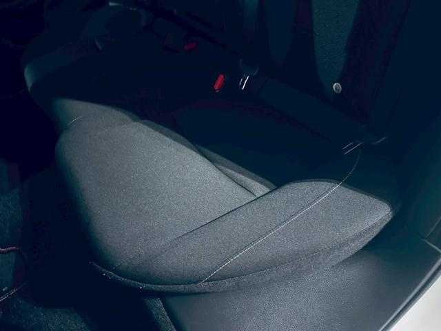 シビック 大阪JDM車高調/ 無限ブレーキホース/無限ローター/CUSCO パワーブレース センター/HKS エアクリーナー/APEXI マフラー/無限クイックシフター/社外ナビ(25枚目)