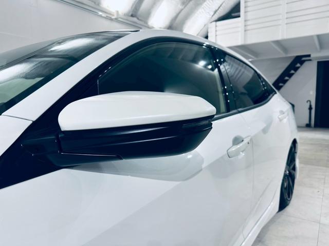 シビック 大阪JDM車高調/ 無限ブレーキホース/無限ローター/CUSCO パワーブレース センター/HKS エアクリーナー/APEXI マフラー/無限クイックシフター/社外ナビ(37枚目)