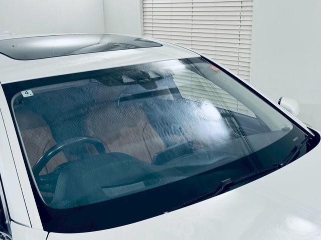 ７シリーズ ７４０ｉ　エクセレンス　電動ＳＲ／ＡＣＣ／ＨＵＤ／ディスプレイキー／セルフレベリング機能付エアサス／ドライビングアシストプラス／／ソフトクローズ／衝突・被害軽減ブレーキ／シートＨ・ベンチレーション／Ｂカメラ／ＥＴＣ／ドラレコ（27枚目）