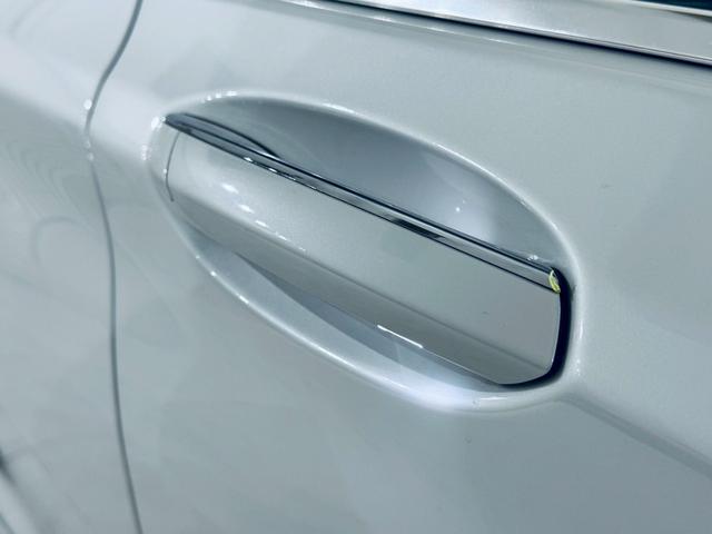 ７シリーズ ７４０ｉ　エクセレンス　電動ＳＲ／ＡＣＣ／ＨＵＤ／ディスプレイキー／セルフレベリング機能付エアサス／ドライビングアシストプラス／／ソフトクローズ／衝突・被害軽減ブレーキ／シートＨ・ベンチレーション／Ｂカメラ／ＥＴＣ／ドラレコ（35枚目）
