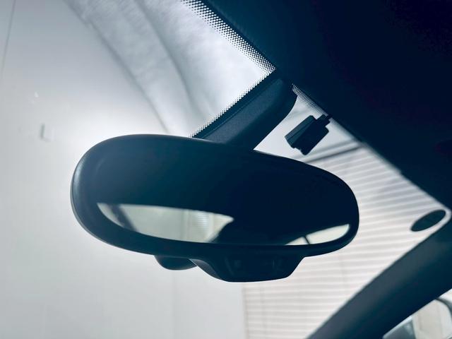 ＴＴ ＲＳクーペ ベースグレード　左ハンドル／純正６ＭＴ／アラゴスタ車高調／ＲＡＹＳ１９インチＡＷ／セミバケシート／シートヒーター／ＭＩＬＬＴＥＫマフラー／ＡＡＣ／オートライト／ＥＴＣ／純正ナビ／Ｂｌｕｅｔｏｏｔｈ接続／クルコン（36枚目）