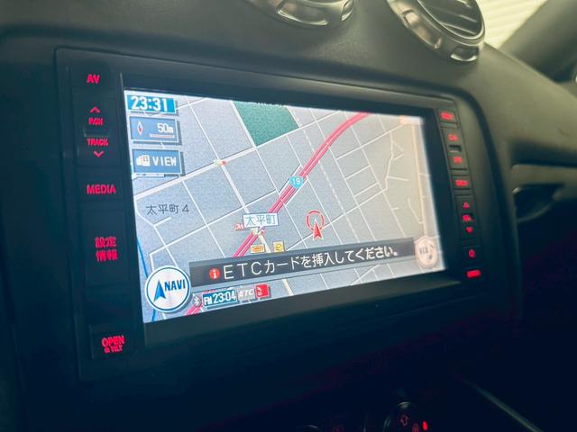 ＴＴ ＲＳクーペ ベースグレード　左ハンドル／純正６ＭＴ／アラゴスタ車高調／ＲＡＹＳ１９インチＡＷ／セミバケシート／シートヒーター／ＭＩＬＬＴＥＫマフラー／ＡＡＣ／オートライト／ＥＴＣ／純正ナビ／Ｂｌｕｅｔｏｏｔｈ接続／クルコン（37枚目）