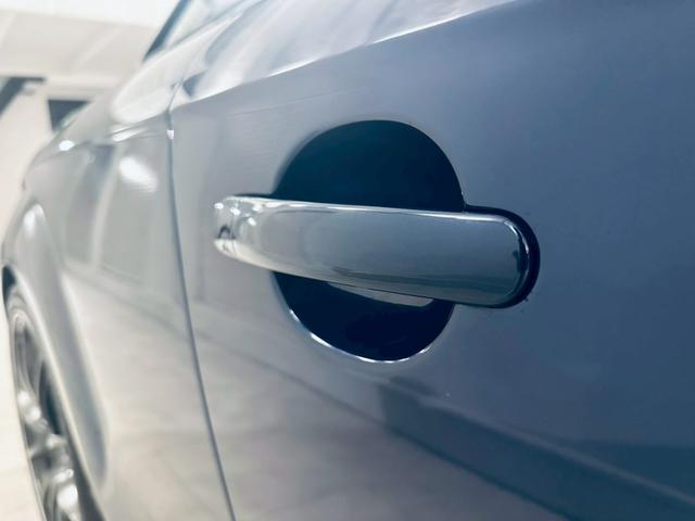 ＴＴ ＲＳクーペ ベースグレード　左ハンドル／純正６ＭＴ／アラゴスタ車高調／ＲＡＹＳ１９インチＡＷ／セミバケシート／シートヒーター／ＭＩＬＬＴＥＫマフラー／ＡＡＣ／オートライト／ＥＴＣ／純正ナビ／Ｂｌｕｅｔｏｏｔｈ接続／クルコン（61枚目）