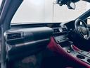 ＲＣ３００ｈ　Ｆスポーツ　ＴＲＤフルエアロ／ＴＲＤマフラー／サンルーフ／カーボンリアスポイラー／社外車高調／ＰＰＴ３スロットルコントローラー／ドライブレコーダー／コーナービューカメラ／バックカメラ／シートヒーター・クーラー／（15枚目）
