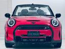 MINI クーパSコンバチブルプレミアムプラスPクラシクトリム ユニオンジャックトップ/ブラックエクステリア/ブラックレザーシート/純正オプション18AW/シートヒーター/Apple CarPlay/UJテールライト/前後センサー/バックカメラ/ミラーETC(5枚目)