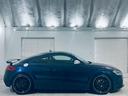 ＴＴ ＲＳクーペ ベースグレード　左ハンドル／純正６ＭＴ／アラゴスタ車高調／ＲＡＹＳ１９インチＡＷ／セミバケシート／シートヒーター／ＭＩＬＬＴＥＫマフラー／ＡＡＣ／オートライト／ＥＴＣ／純正ナビ／Ｂｌｕｅｔｏｏｔｈ接続／クルコン（7枚目）
