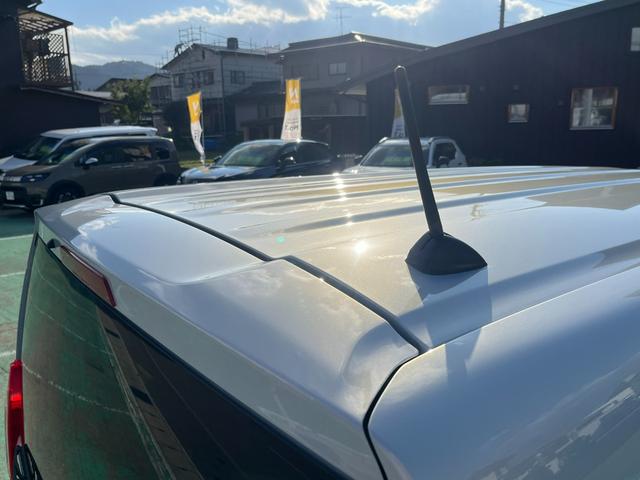 N-BOX L・スロープ 4WD 車いす仕様車 ホンダセンシング 純正ディスプレーオーディオ ワンセグ バックカメラ 純正ドライブレコーダー 左パワースライドドア LEDヘッドライト(13枚目)