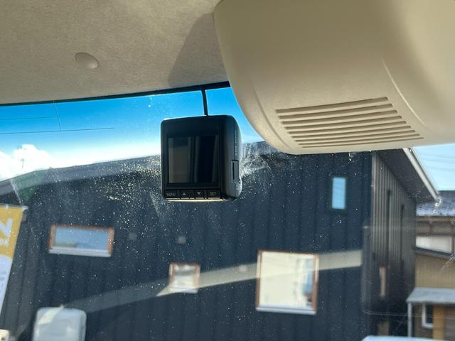 N-BOX L・スロープ 4WD 車いす仕様車 ホンダセンシング 純正ディスプレーオーディオ ワンセグ バックカメラ 純正ドライブレコーダー 左パワースライドドア LEDヘッドライト(21枚目)