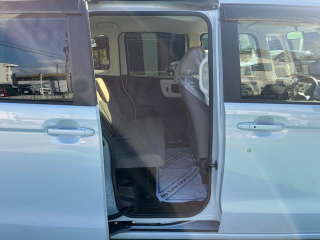 N-BOX L・スロープ 4WD 車いす仕様車 ホンダセンシング 純正ディスプレーオーディオ ワンセグ バックカメラ 純正ドライブレコーダー 左パワースライドドア LEDヘッドライト(30枚目)