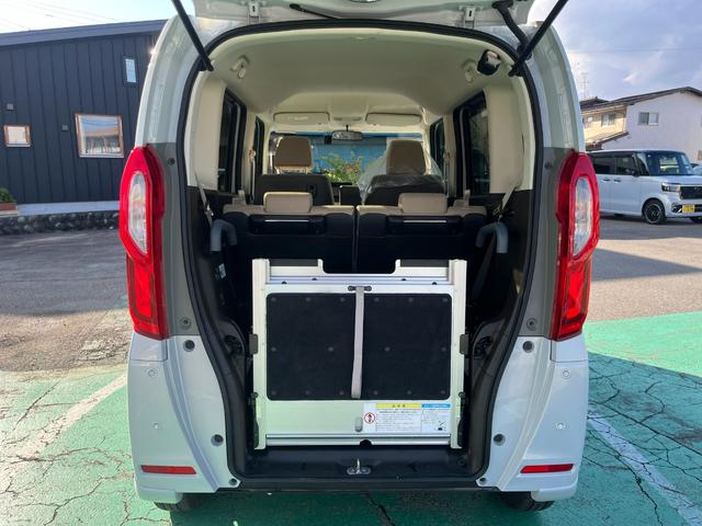N-BOX L・スロープ 4WD 車いす仕様車 ホンダセンシング 純正ディスプレーオーディオ ワンセグ バックカメラ 純正ドライブレコーダー 左パワースライドドア LEDヘッドライト(48枚目)