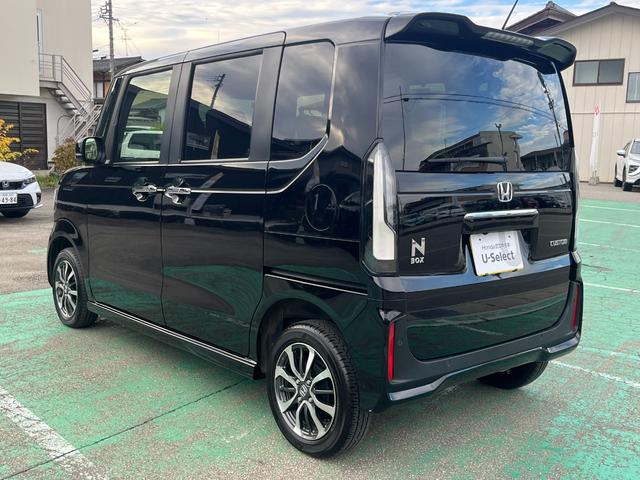 Ｎ－ＢＯＸカスタム ベースグレード　４ＷＤ　ホンダセンシング　純正ディスプレー　ブルートゥース　ＵＳＢ　バックカメラ　両側パワースライドドア　ＬＥＤヘッドライト　当店代車アップ車両（9枚目）