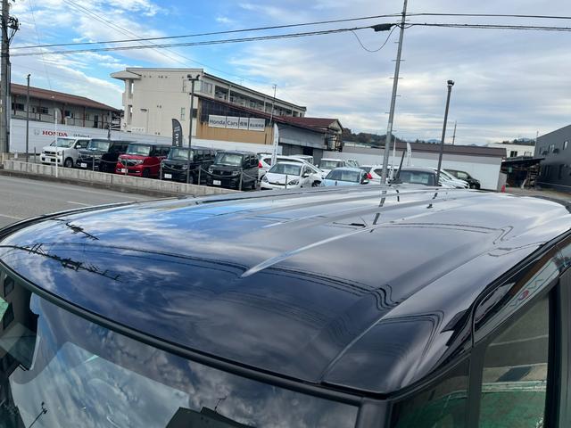 Ｎ－ＢＯＸカスタム ベースグレード　４ＷＤ　ホンダセンシング　純正ディスプレー　ブルートゥース　ＵＳＢ　バックカメラ　両側パワースライドドア　ＬＥＤヘッドライト　当店代車アップ車両（11枚目）