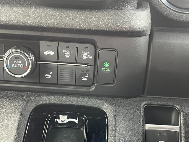 Ｎ－ＢＯＸカスタム ベースグレード　４ＷＤ　ホンダセンシング　純正ディスプレー　ブルートゥース　ＵＳＢ　バックカメラ　両側パワースライドドア　ＬＥＤヘッドライト　当店代車アップ車両（30枚目）