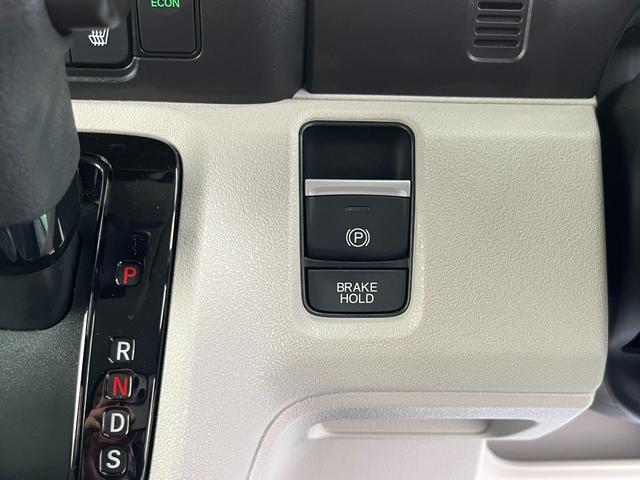 Ｎ－ＢＯＸ ファッションスタイル　４ＷＤ　ホンダセンシング　純正ディスプレー　ブルートゥース　ＵＳＢ　バックカメラ　両側パワースライドドア　ＬＥＤヘッドライト　当店代車アップ車両（27枚目）