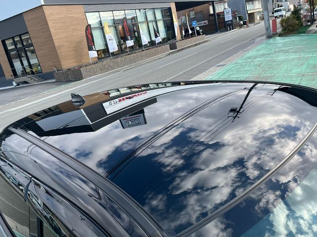 ヴェゼル ｅ：ＨＥＶＺ・ＰＬａＹパッケージ　４ＷＤ　ホンダセンシング　純正コネクトディスプレーナビ　フルセグＴＶ　ブルートゥース　ＵＳＢ　マルチカメラ　ＥＴＣ２．０　パワーテールゲート　ＬＥＤヘッドライト　ガラスルーフ　当店試乗車アップ車両（10枚目）