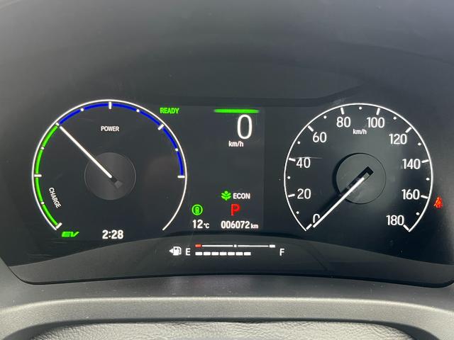 ヴェゼル ｅ：ＨＥＶＺ・ＰＬａＹパッケージ　４ＷＤ　ホンダセンシング　純正コネクトディスプレーナビ　フルセグＴＶ　ブルートゥース　ＵＳＢ　マルチカメラ　ＥＴＣ２．０　パワーテールゲート　ＬＥＤヘッドライト　ガラスルーフ　当店試乗車アップ車両（54枚目）