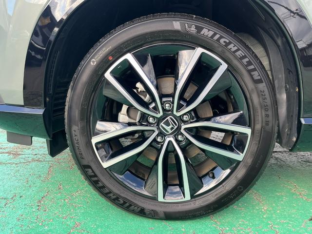 ヴェゼル ｅ：ＨＥＶＺ・ＰＬａＹパッケージ　４ＷＤ　ホンダセンシング　純正コネクトディスプレーナビ　フルセグＴＶ　ブルートゥース　ＵＳＢ　マルチカメラ　ＥＴＣ２．０　パワーテールゲート　ＬＥＤヘッドライト　ガラスルーフ　当店試乗車アップ車両（63枚目）