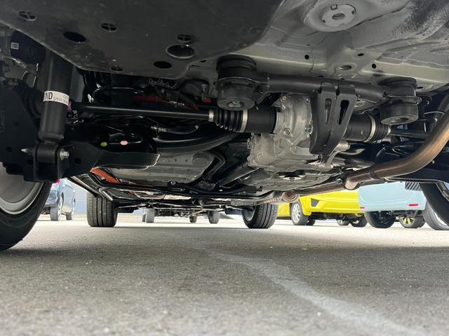 ヴェゼル ｅ：ＨＥＶＺ・ＰＬａＹパッケージ　４ＷＤ　ホンダセンシング　純正コネクトディスプレーナビ　フルセグＴＶ　ブルートゥース　ＵＳＢ　マルチカメラ　ＥＴＣ２．０　パワーテールゲート　ＬＥＤヘッドライト　ガラスルーフ　当店試乗車アップ車両（69枚目）