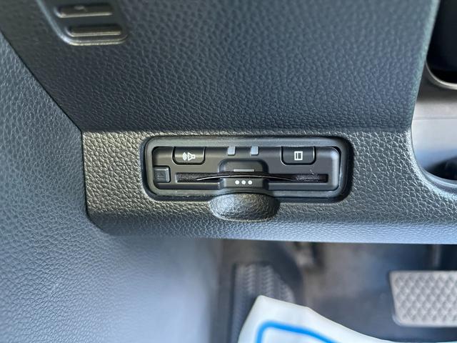 N-ONE プレミアムツアラー 4WD ホンダセンシング 純正大型インターナビ フルセグTV ブルートゥース バックカメラ ETC 前後ドラレコ LEDヘッドライト パドルシフト 純正アルミホイール(27枚目)