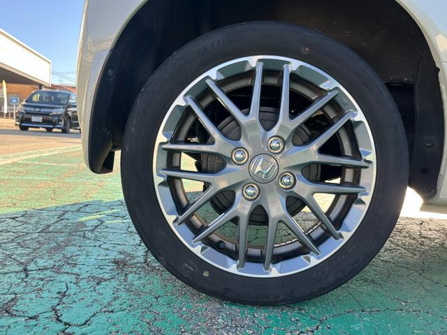 N-ONE プレミアムツアラー 4WD ホンダセンシング 純正大型インターナビ フルセグTV ブルートゥース バックカメラ ETC 前後ドラレコ LEDヘッドライト パドルシフト 純正アルミホイール(55枚目)