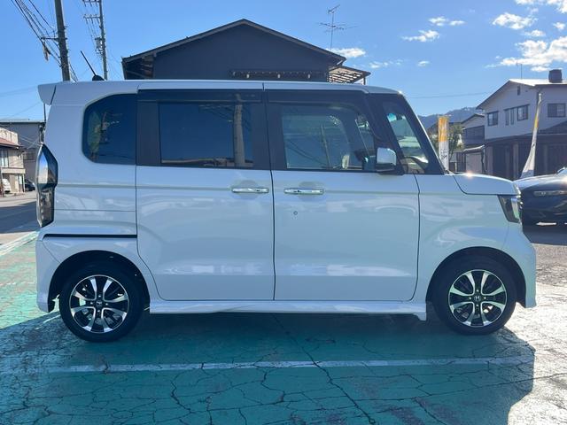 Ｎ－ＢＯＸカスタム Ｇ・Ｌホンダセンシング　４ＷＤ　純正大型インターナビ　フルセグＴＶ　ブルートゥース　バックカメラ　ＥＴＣ　純正ドラレコ　両側パワースライドドア　ＬＥＤヘッドライト　純正アルミ（4枚目）