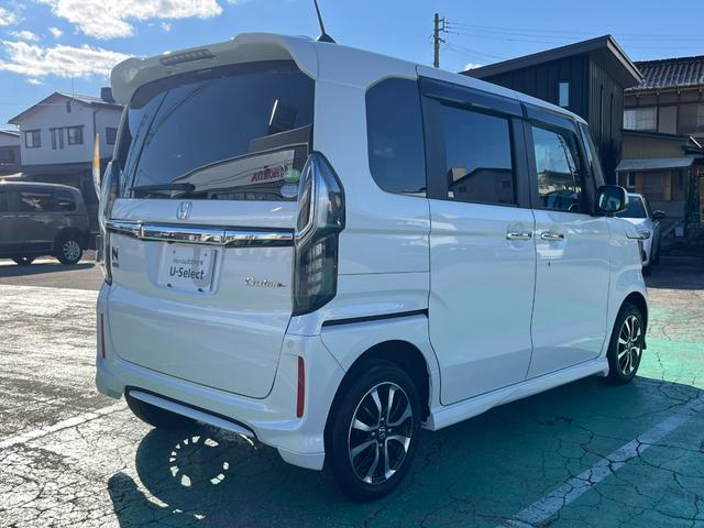 Ｎ－ＢＯＸカスタム Ｇ・Ｌホンダセンシング　４ＷＤ　純正大型インターナビ　フルセグＴＶ　ブルートゥース　バックカメラ　ＥＴＣ　純正ドラレコ　両側パワースライドドア　ＬＥＤヘッドライト　純正アルミ（8枚目）