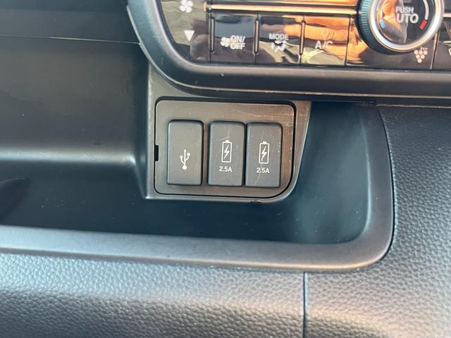 Ｎ－ＢＯＸカスタム Ｇ・Ｌホンダセンシング　４ＷＤ　純正大型インターナビ　フルセグＴＶ　ブルートゥース　バックカメラ　ＥＴＣ　純正ドラレコ　両側パワースライドドア　ＬＥＤヘッドライト　純正アルミ（23枚目）