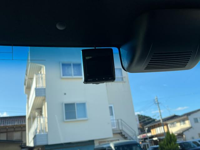 Ｎ－ＢＯＸカスタム Ｇ・Ｌホンダセンシング　４ＷＤ　純正大型インターナビ　フルセグＴＶ　ブルートゥース　バックカメラ　ＥＴＣ　純正ドラレコ　両側パワースライドドア　ＬＥＤヘッドライト　純正アルミ（24枚目）