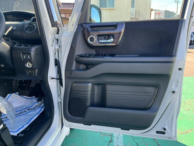 Ｎ－ＢＯＸカスタム Ｇ・Ｌホンダセンシング　４ＷＤ　純正大型インターナビ　フルセグＴＶ　ブルートゥース　バックカメラ　ＥＴＣ　純正ドラレコ　両側パワースライドドア　ＬＥＤヘッドライト　純正アルミ（31枚目）
