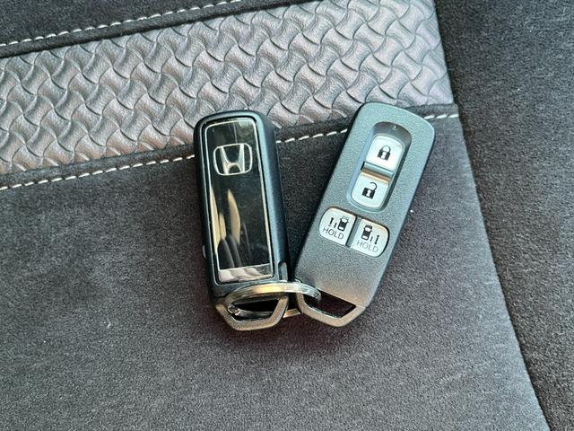 Ｎ－ＢＯＸカスタム Ｇ・Ｌホンダセンシング　４ＷＤ　純正大型インターナビ　フルセグＴＶ　ブルートゥース　バックカメラ　ＥＴＣ　純正ドラレコ　両側パワースライドドア　ＬＥＤヘッドライト　純正アルミ（59枚目）