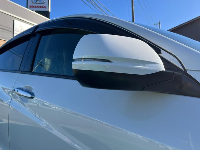 ヴェゼル ハイブリッドＸ　４ＷＤ　安心パッケージ　純正ナビ　ワンセグ　ブルートゥース　バックカメラ　ＬＥＤヘッドライト　クルコン　パドルシフト　スマートキー　純正アルミホイール（16枚目）