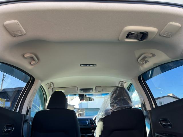 ヴェゼル ハイブリッドＸ　４ＷＤ　安心パッケージ　純正ナビ　ワンセグ　ブルートゥース　バックカメラ　ＬＥＤヘッドライト　クルコン　パドルシフト　スマートキー　純正アルミホイール（28枚目）