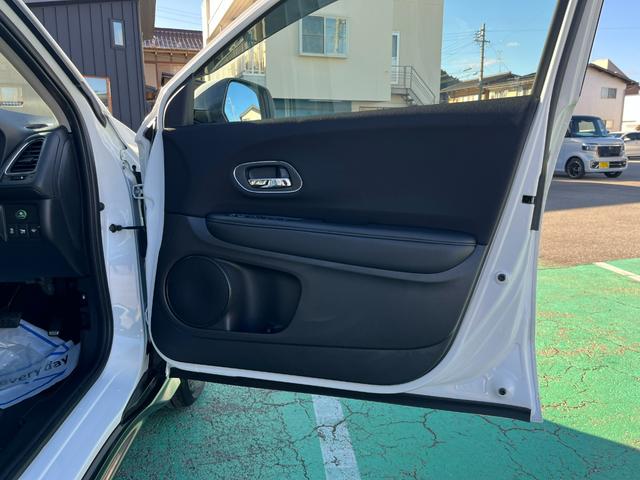 ヴェゼル ハイブリッドＸ　４ＷＤ　安心パッケージ　純正ナビ　ワンセグ　ブルートゥース　バックカメラ　ＬＥＤヘッドライト　クルコン　パドルシフト　スマートキー　純正アルミホイール（29枚目）