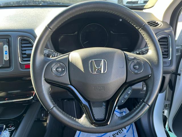 ヴェゼル ハイブリッドＸ　４ＷＤ　安心パッケージ　純正ナビ　ワンセグ　ブルートゥース　バックカメラ　ＬＥＤヘッドライト　クルコン　パドルシフト　スマートキー　純正アルミホイール（38枚目）